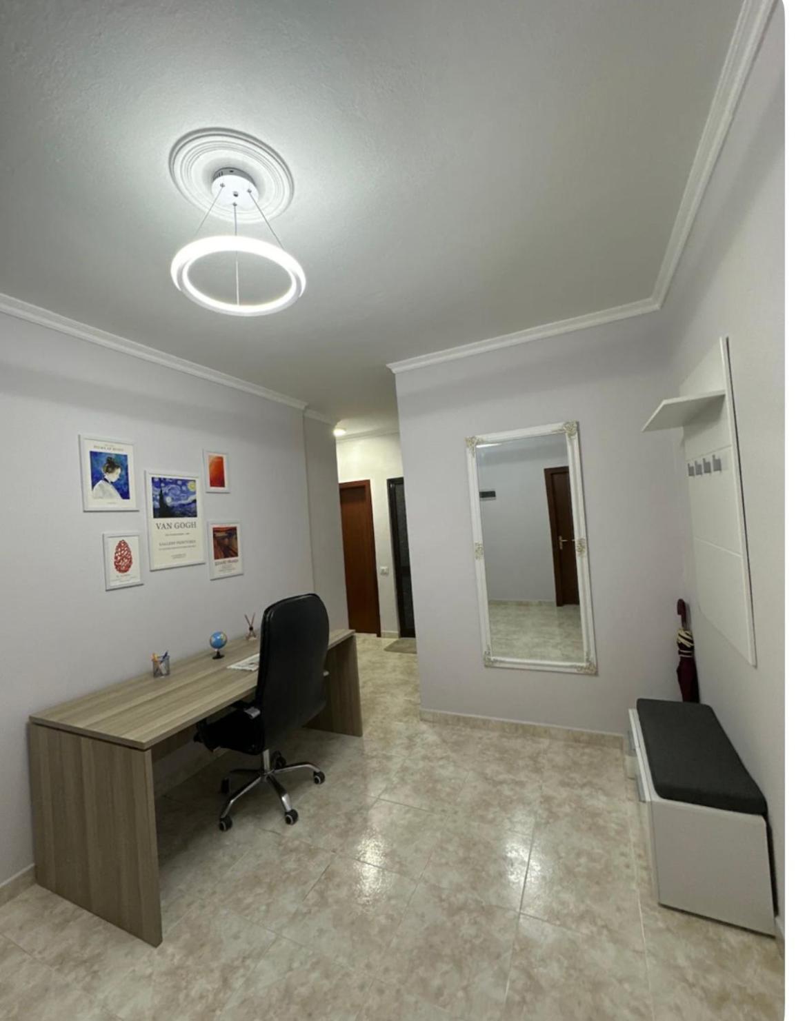 Leilighet Nunu'S Central Apartment