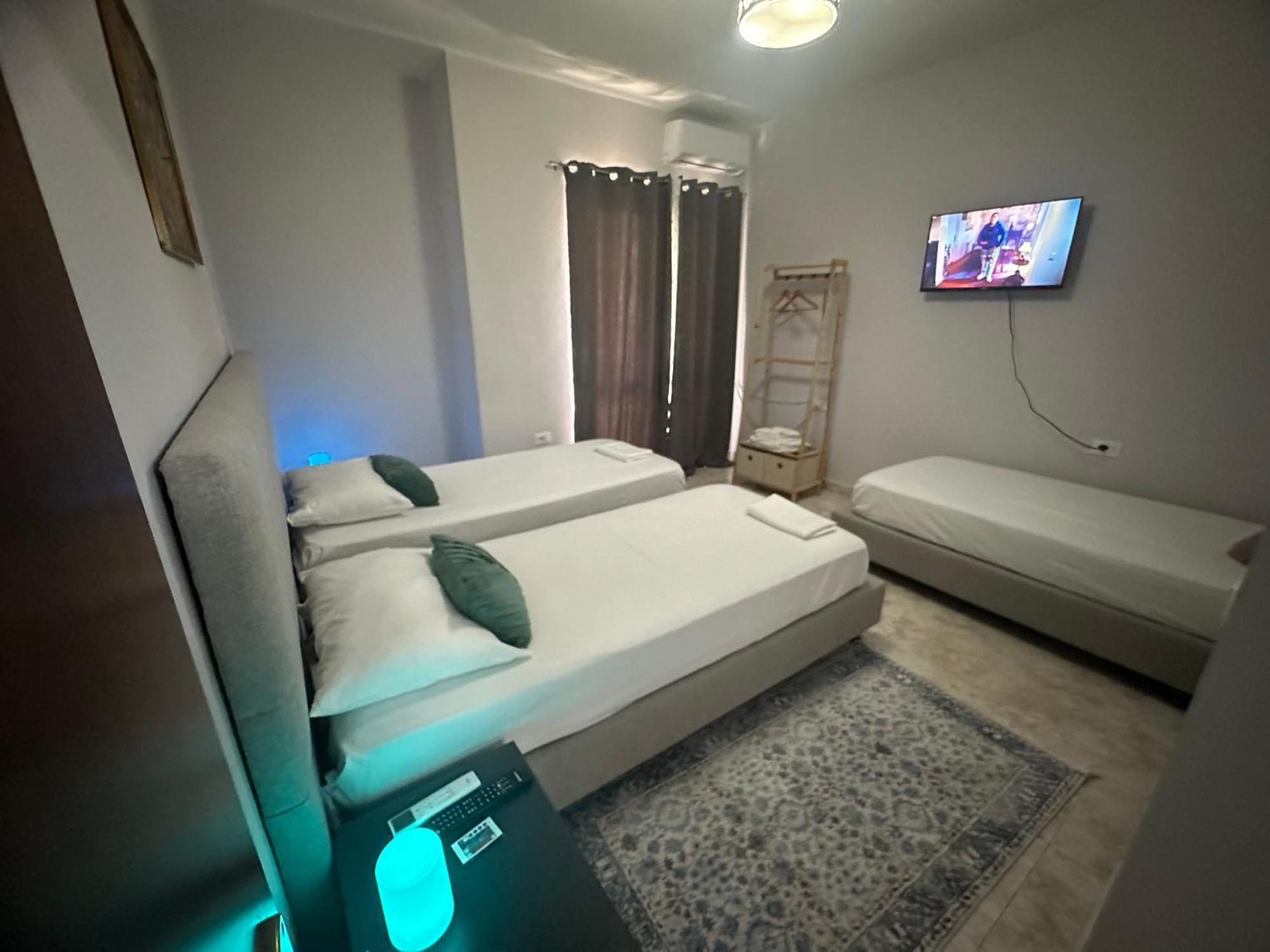 Apartment Nunu's Place At Location Blloku