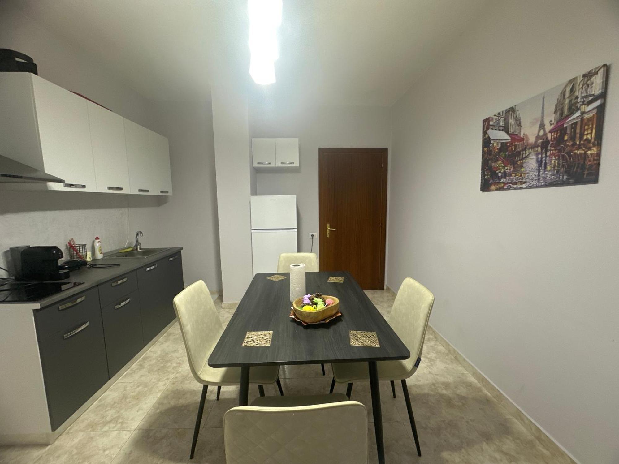 Apartment Nunu's Place At Location Blloku Tirana
